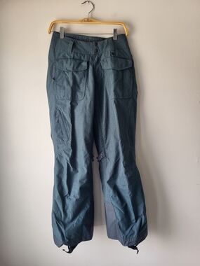 Patagonia Women's Cargo Snow Ski Pants in Slate Teal